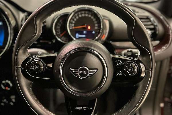 2018 MINI Clubman Cooper F54