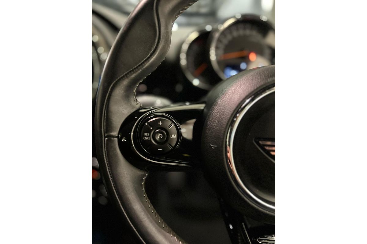 2018 MINI Clubman Cooper F54