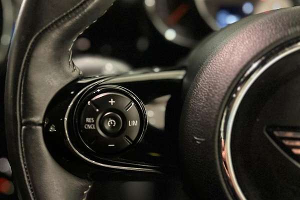 2018 MINI Clubman Cooper F54