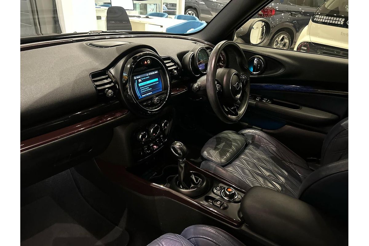 2018 MINI Clubman Cooper F54