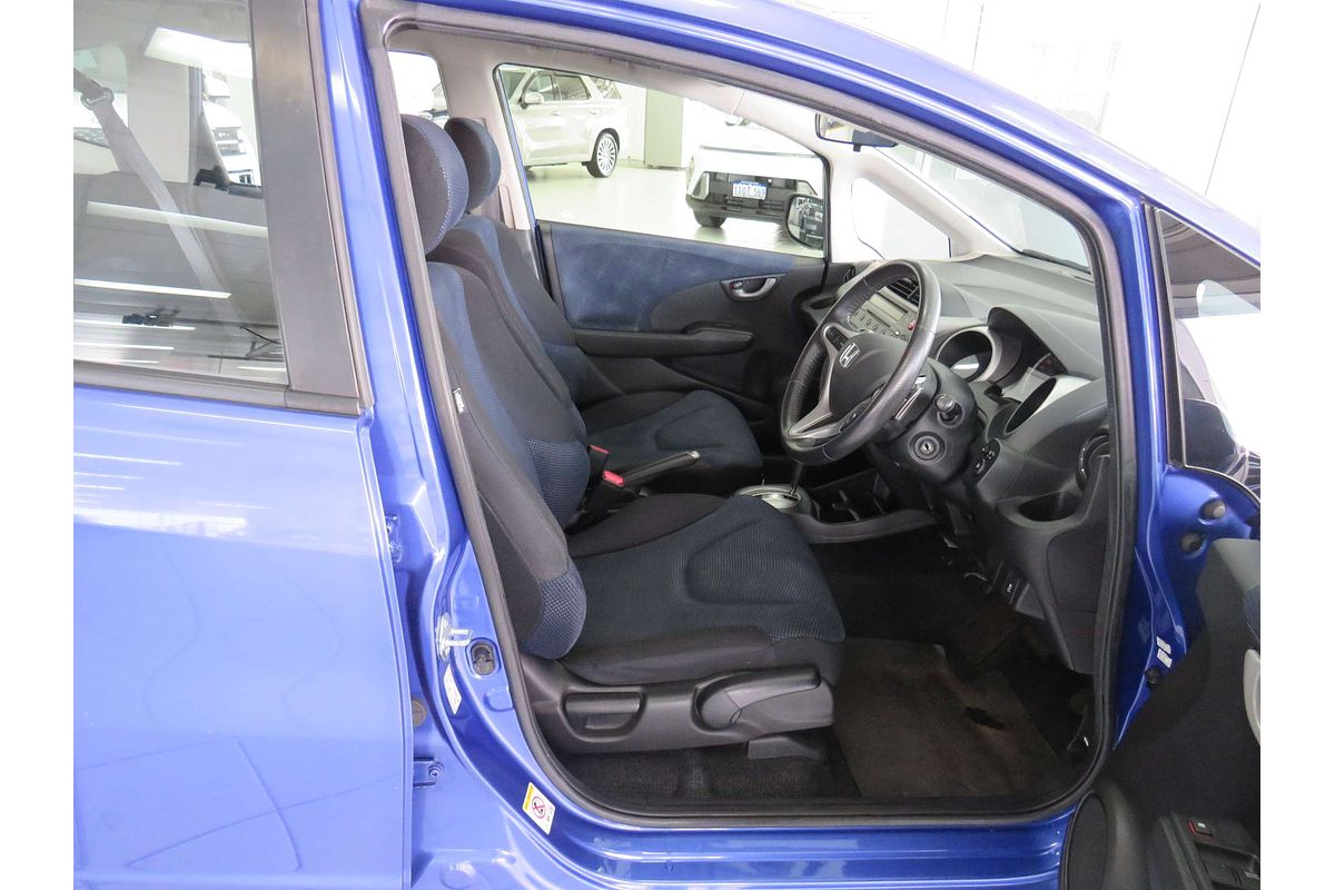 2013 Honda Jazz Vibe GE