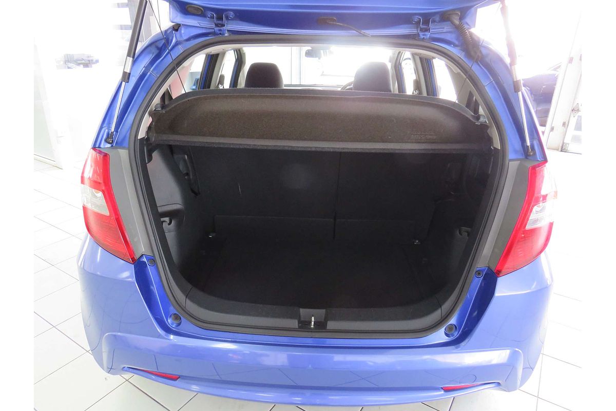 2013 Honda Jazz Vibe GE