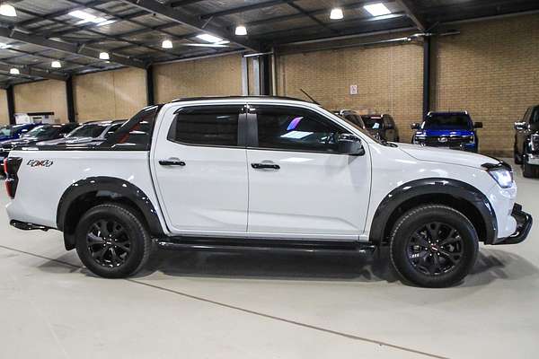 2023 Isuzu D-MAX X-TERRAIN 4X4