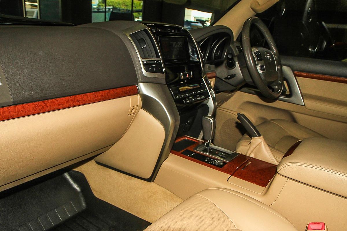 2015 Toyota Landcruiser VX VDJ200R