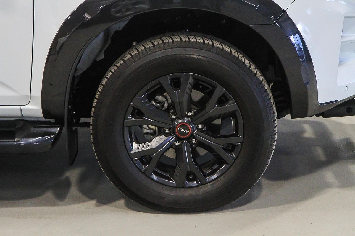 2023 Isuzu D-MAX X-TERRAIN 4X4