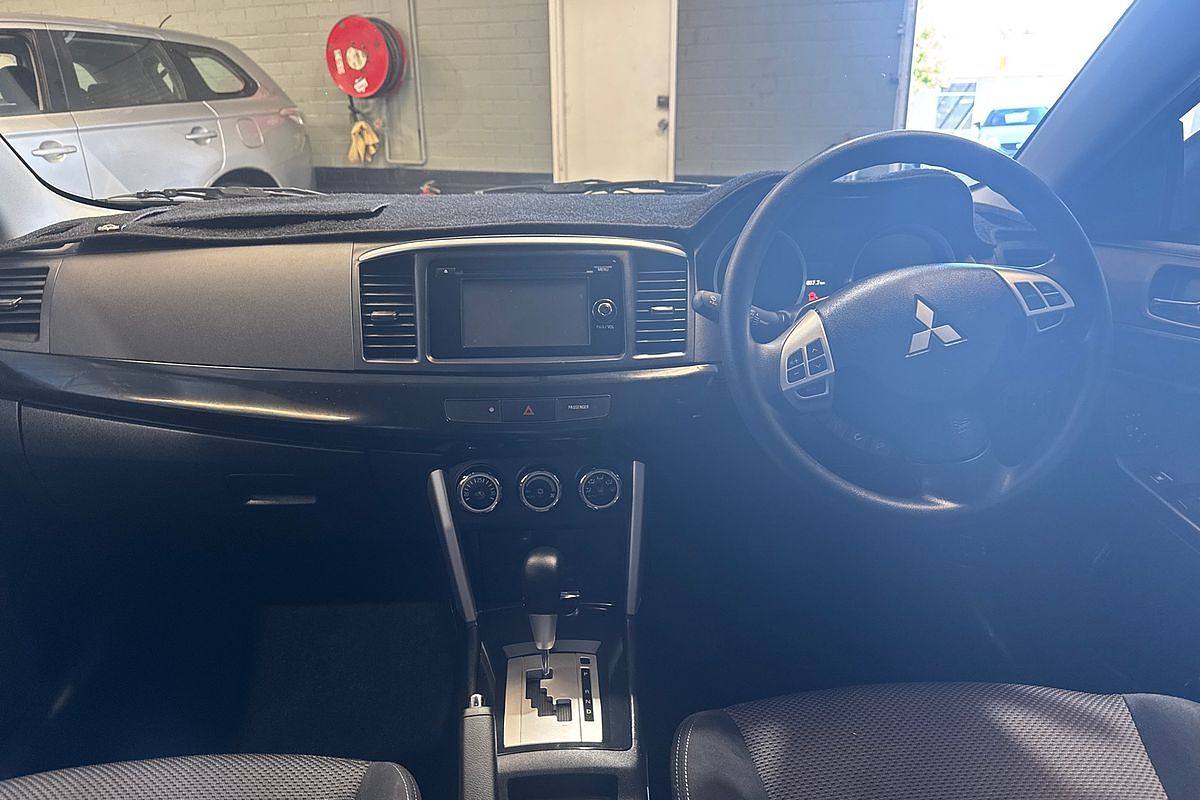2016 Mitsubishi Lancer ES Sport CF