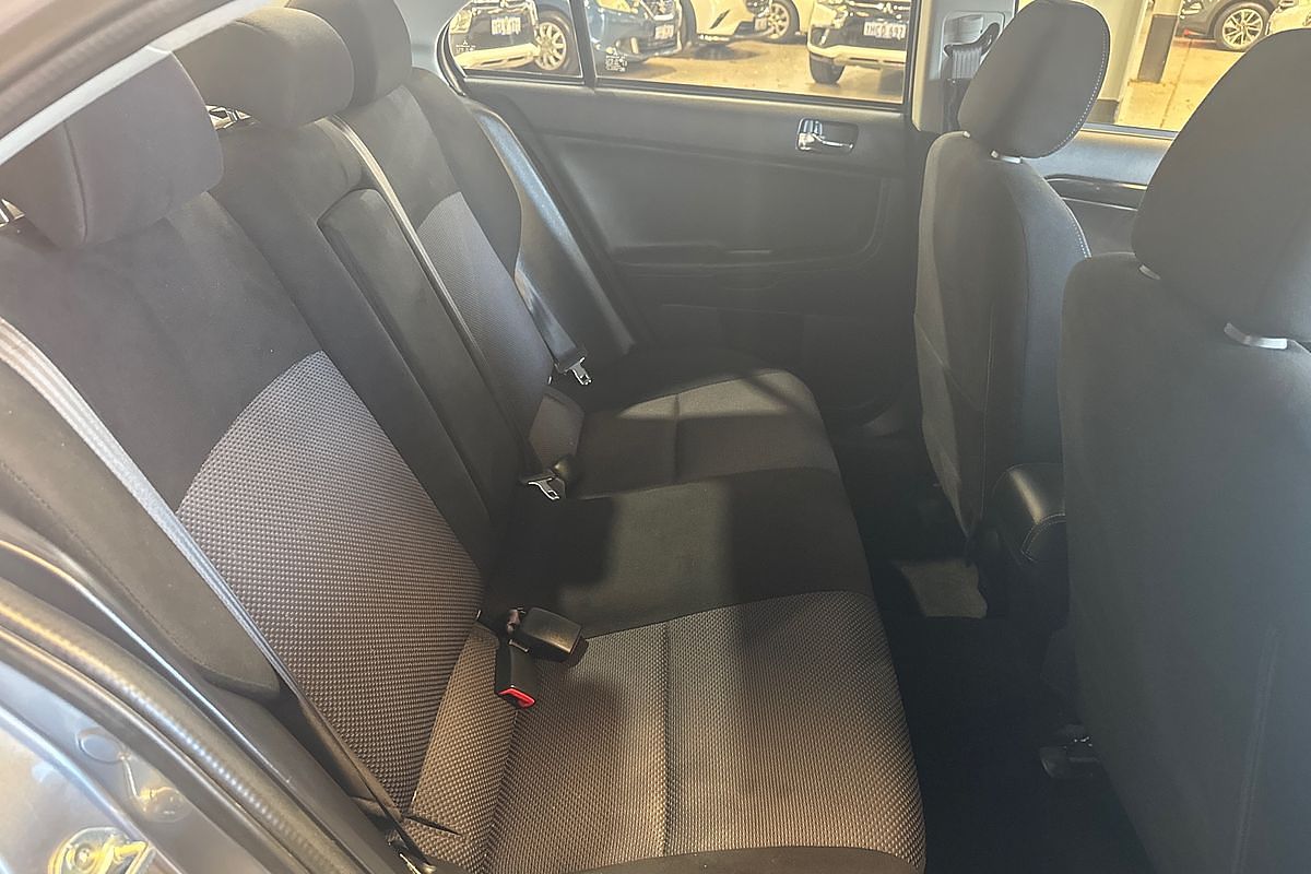 2016 Mitsubishi Lancer ES Sport CF