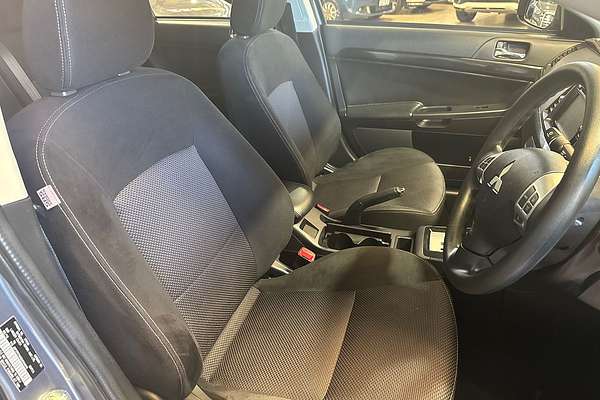 2016 Mitsubishi Lancer ES Sport CF
