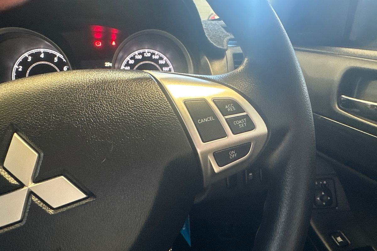 2016 Mitsubishi Lancer ES Sport CF