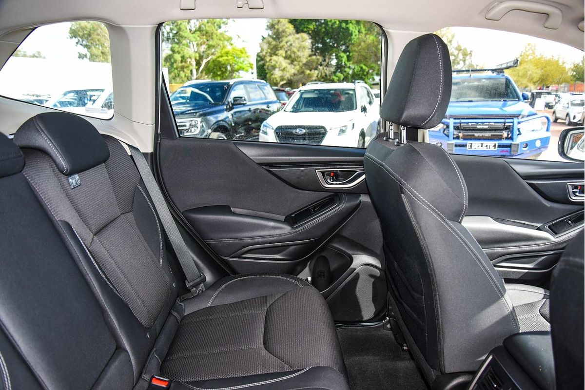 2023 Subaru Forester 2.5i S5