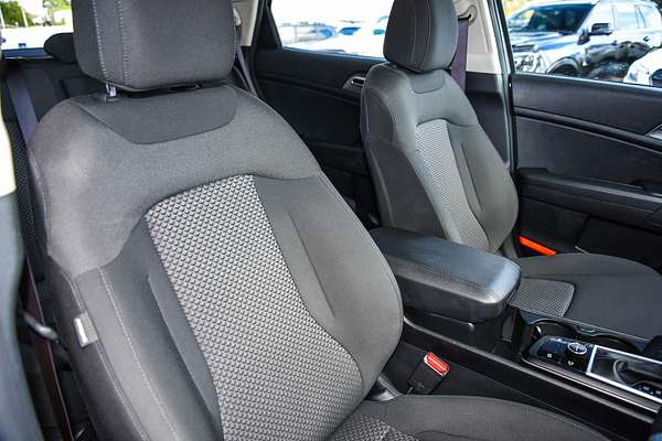 2024 Kia Sportage S NQ5