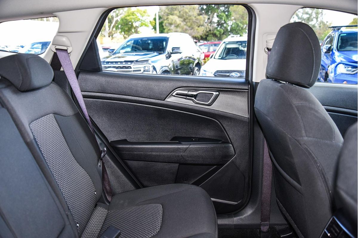 2024 Kia Sportage S NQ5