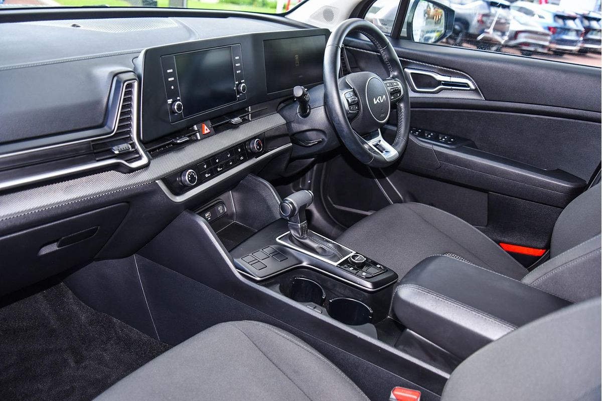 2024 Kia Sportage S NQ5