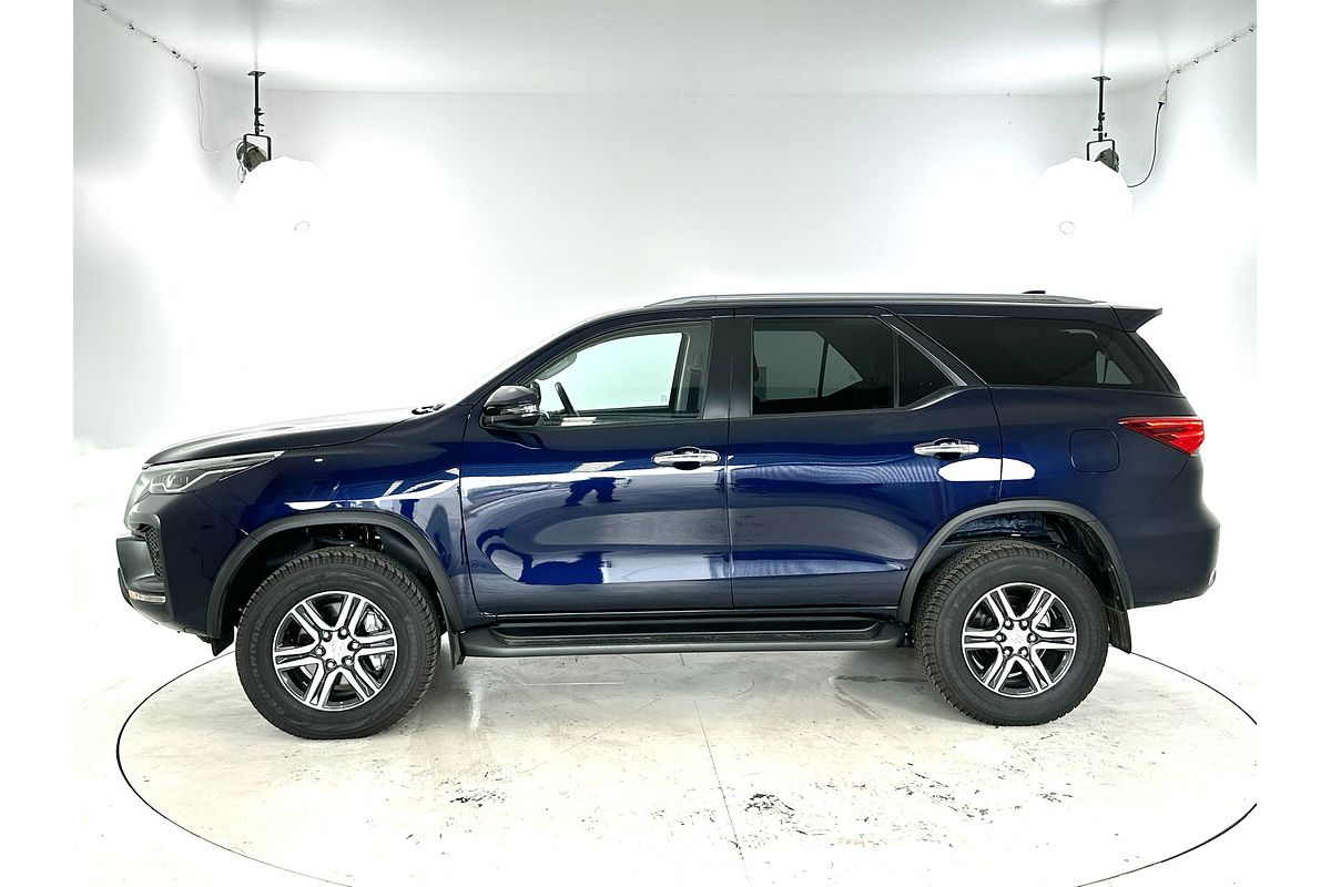 2024 Toyota Fortuner GXL GUN156R
