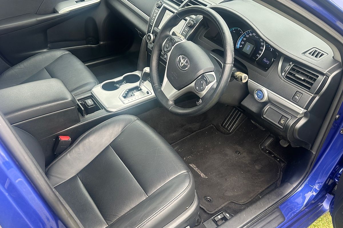 2013 Toyota Camry Hybrid HL AVV50R