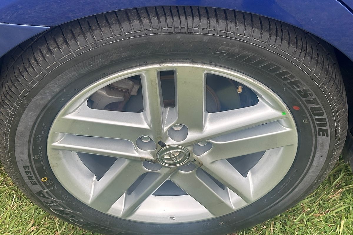 2013 Toyota Camry Hybrid HL AVV50R