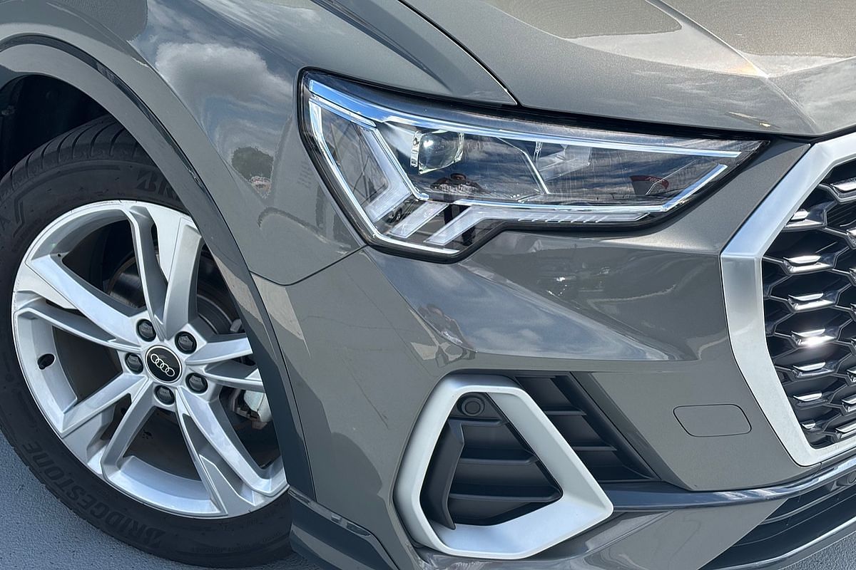 2023 Audi Q3 35 TFSI S Line F3