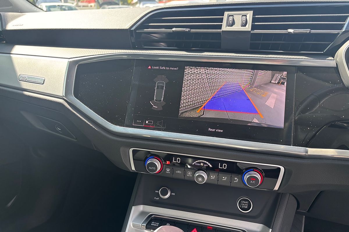 2023 Audi Q3 35 TFSI S Line F3