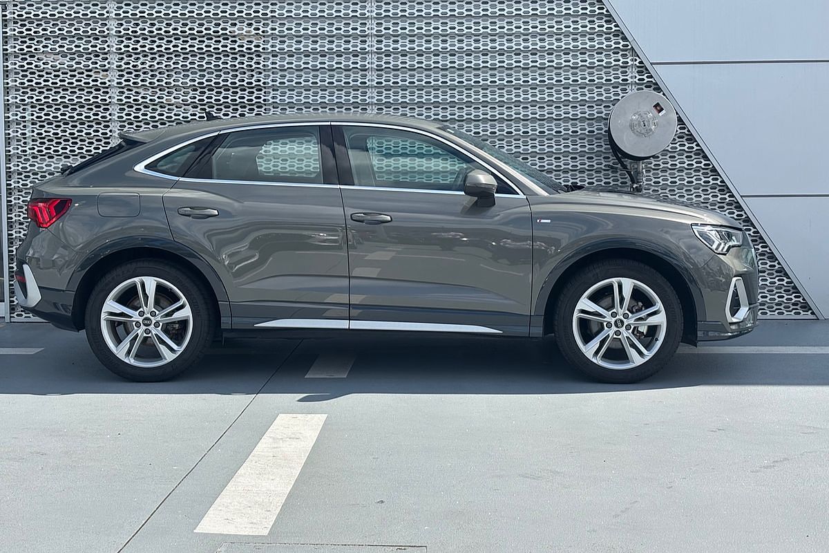 2023 Audi Q3 35 TFSI S Line F3
