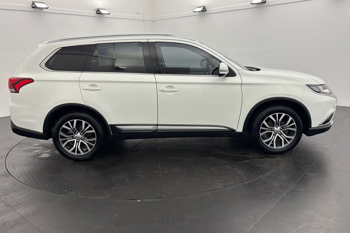 2017 Mitsubishi Outlander LS ZK