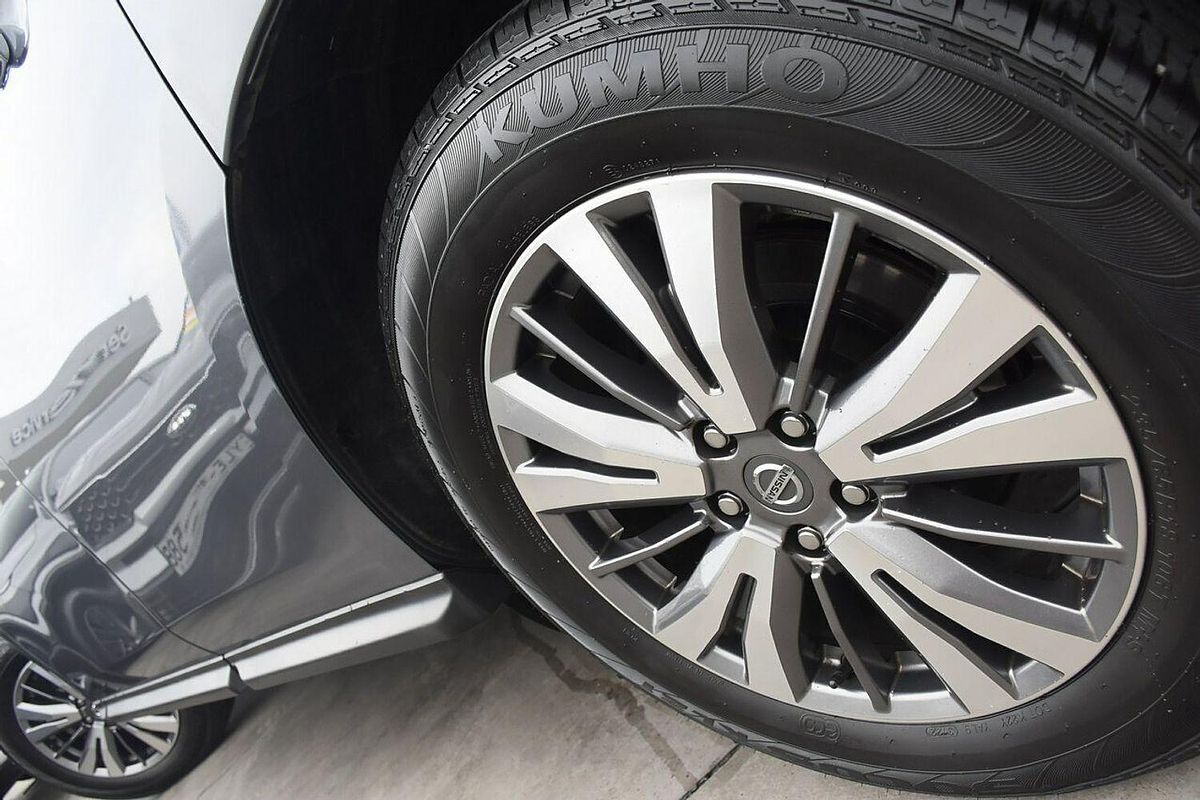 2019 Nissan Pathfinder ST R52 Series III