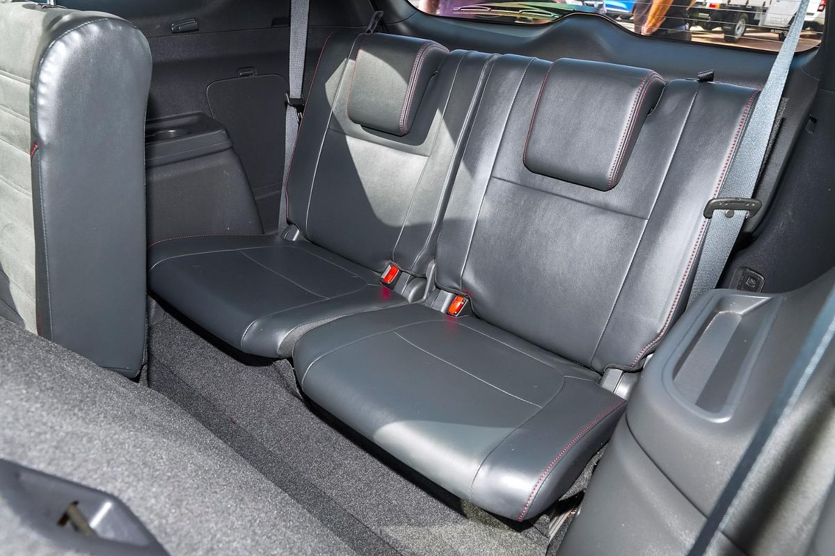 2021 Mitsubishi Outlander Black Edition ZL