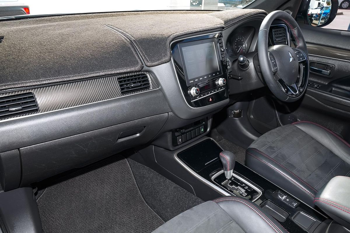 2021 Mitsubishi Outlander Black Edition ZL