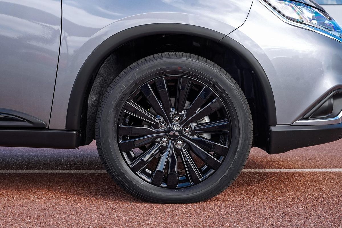 2021 Mitsubishi Outlander Black Edition ZL