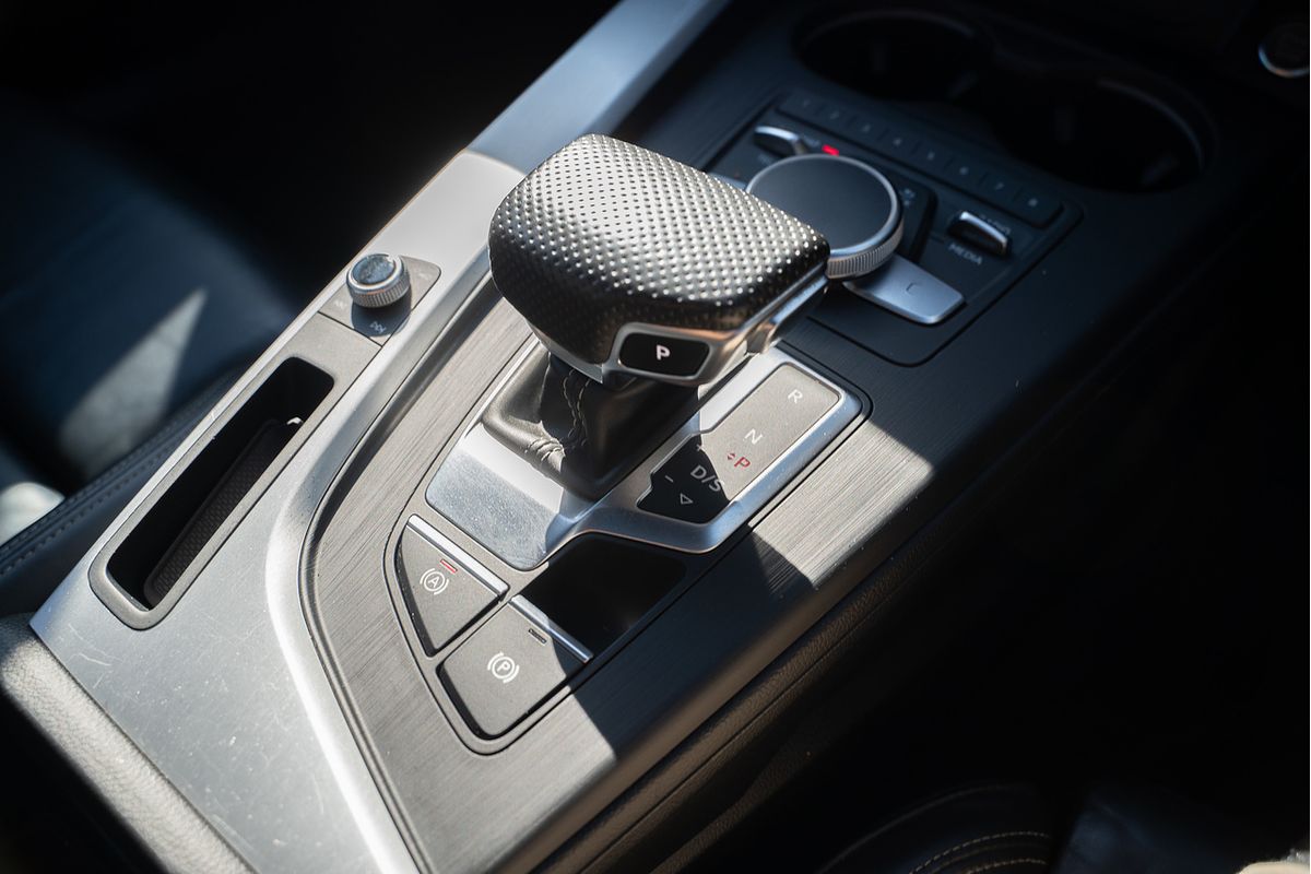 2018 Audi A5 45 TFSI sport F5