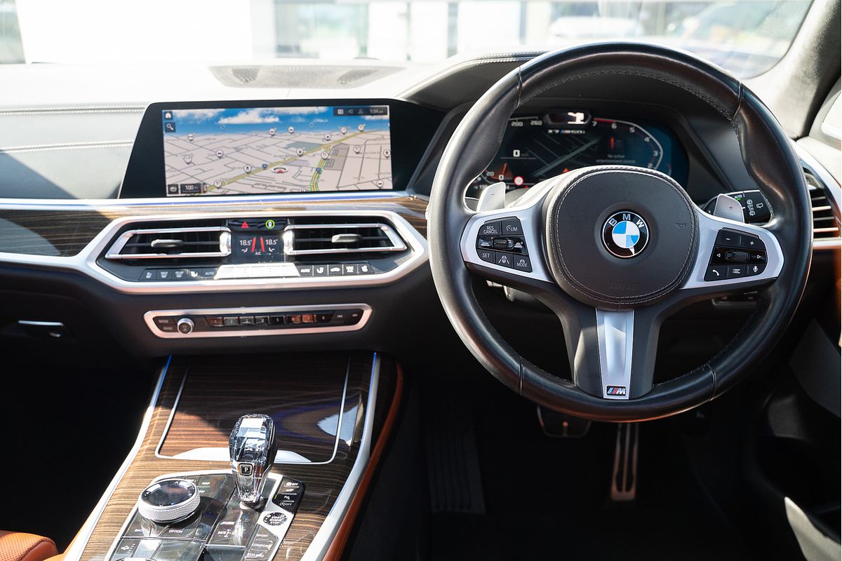 2021 BMW X7 M50i G07