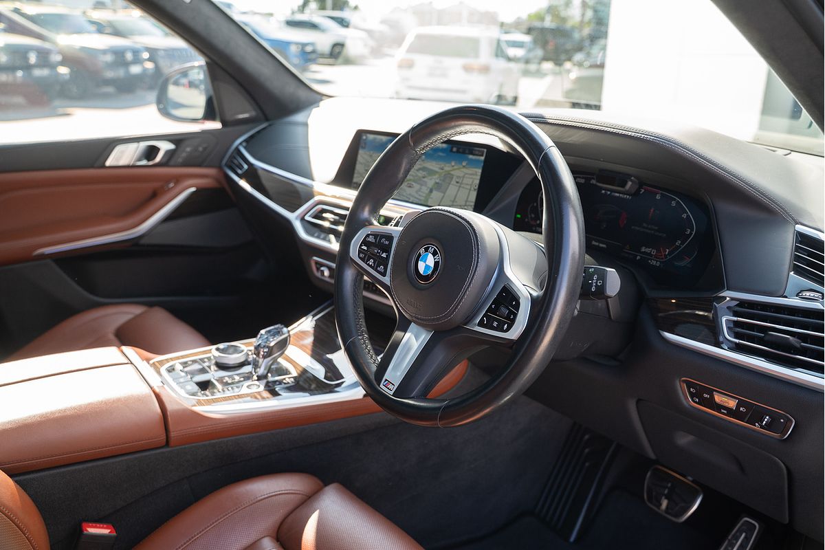 2021 BMW X7 M50i G07