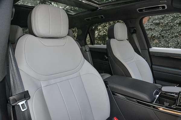 2025 Land Rover Range Rover Sport PHEV P460e Dynamic HSE L461