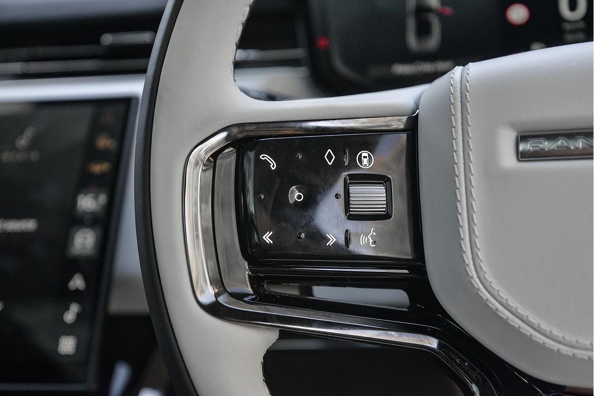 2025 Land Rover Range Rover Sport PHEV P460e Dynamic HSE L461