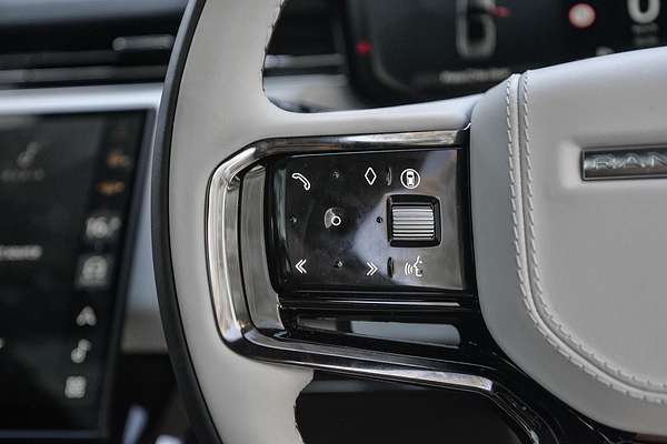 2025 Land Rover Range Rover Sport PHEV P460e Dynamic HSE L461