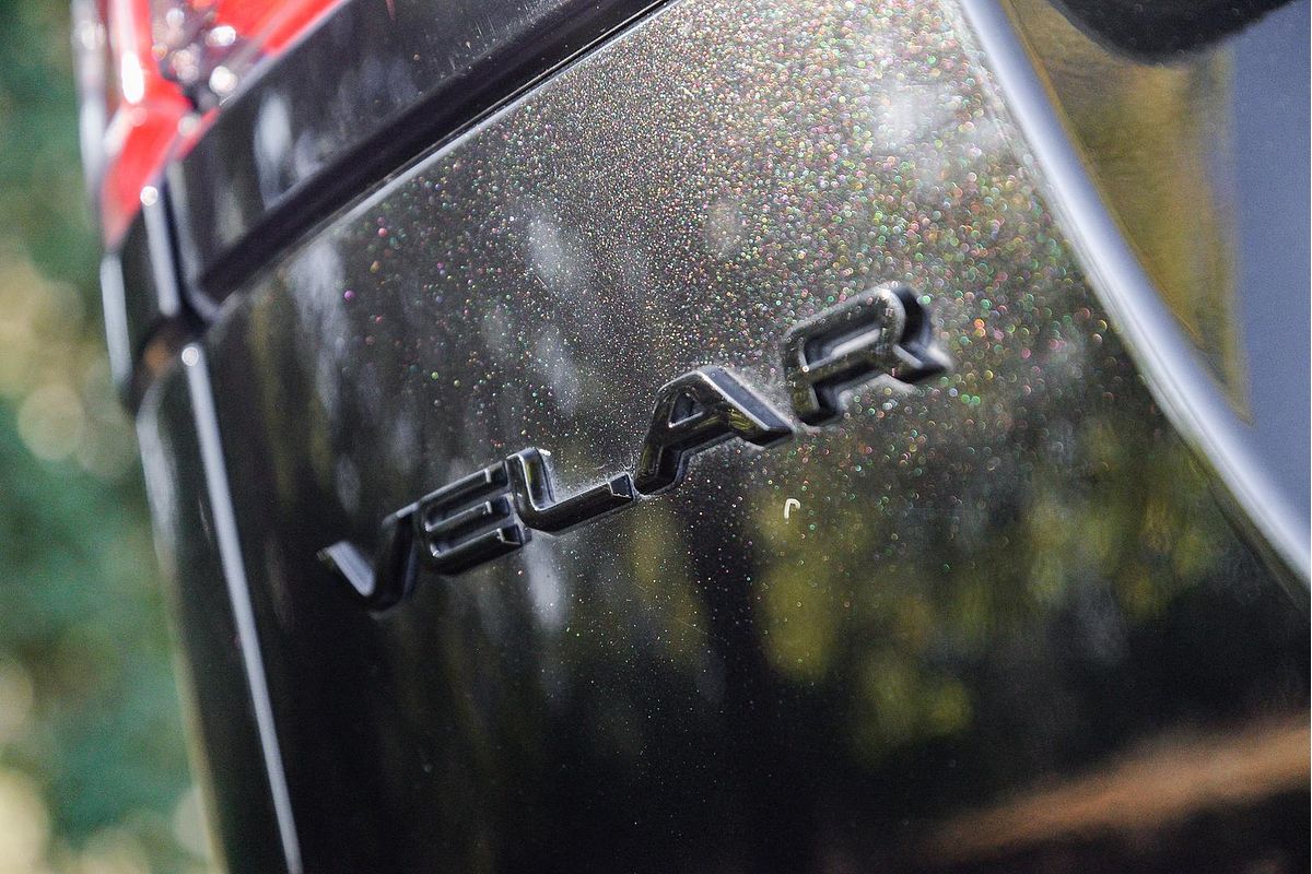 2023 Land Rover Range Rover Velar P400 R-Dynamic HSE L560