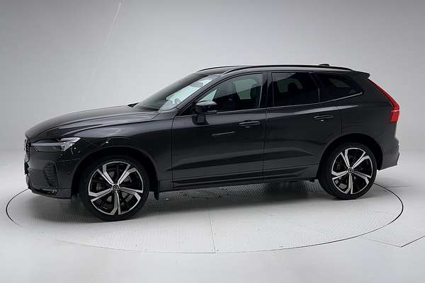 2021 Volvo XC60 B6 R-Design