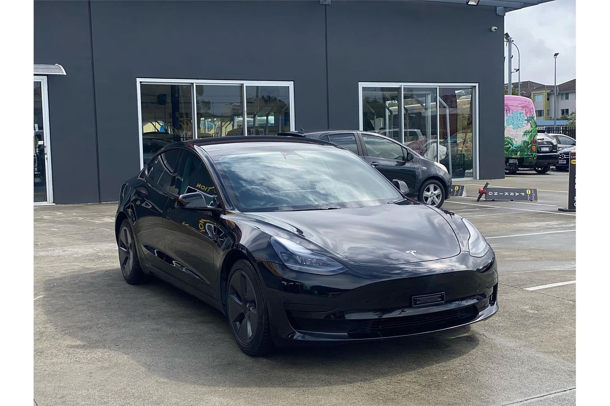 2022 Tesla Model 3 Rear-Wheel Drive