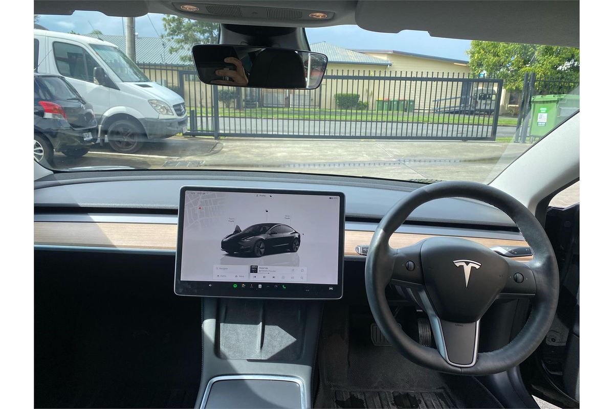 2022 Tesla Model 3 Rear-Wheel Drive