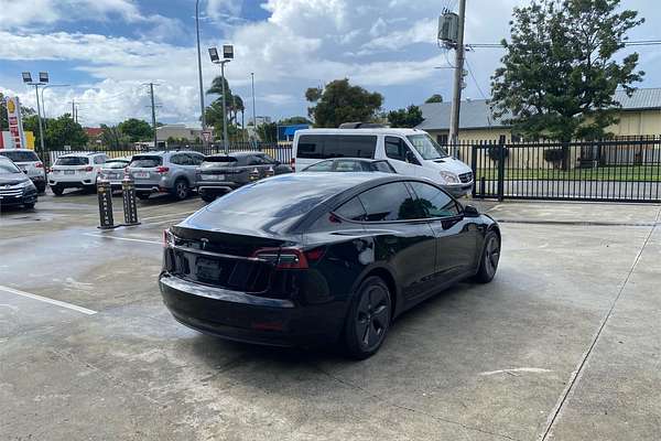 2022 Tesla Model 3 Rear-Wheel Drive