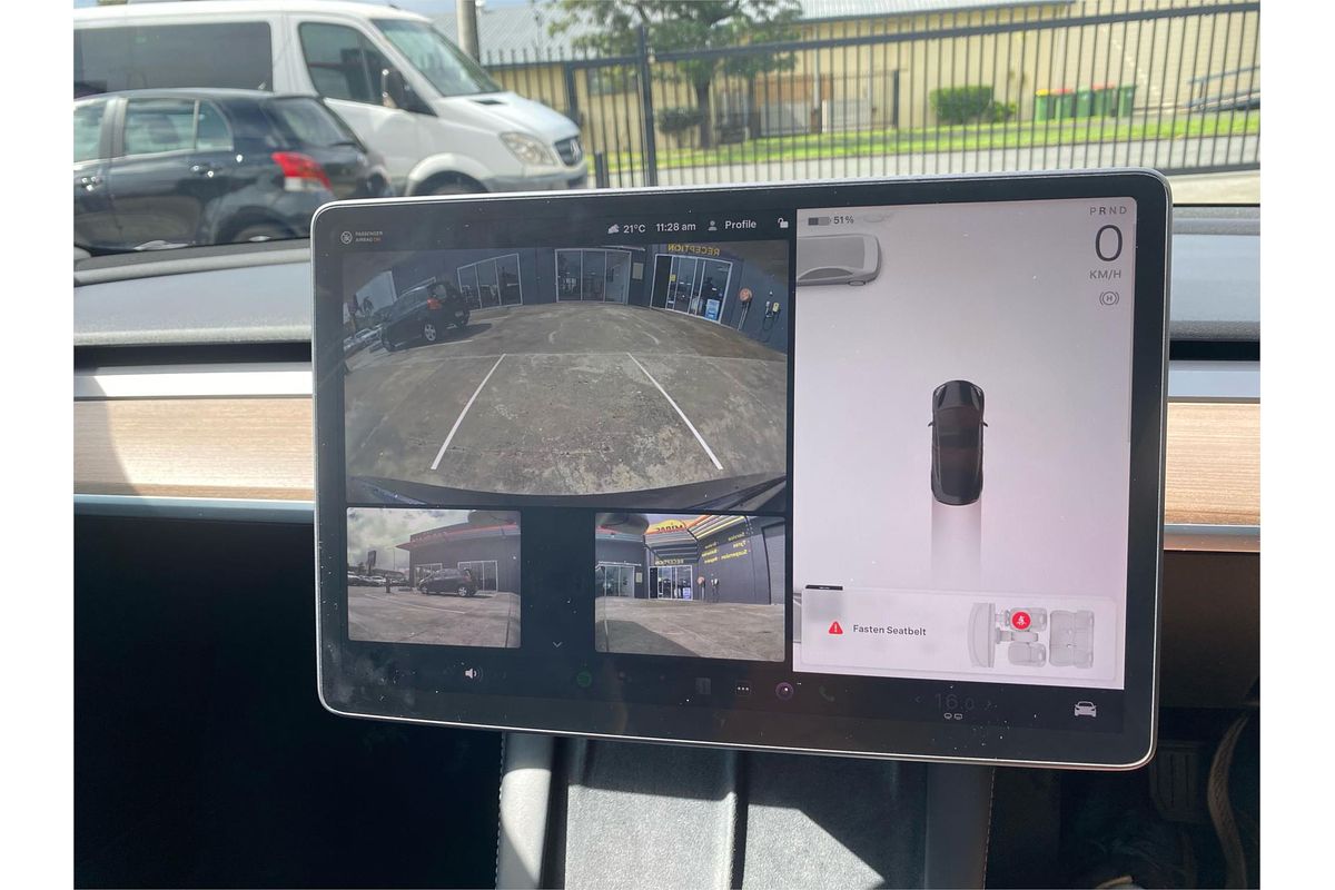 2022 Tesla Model 3 Rear-Wheel Drive