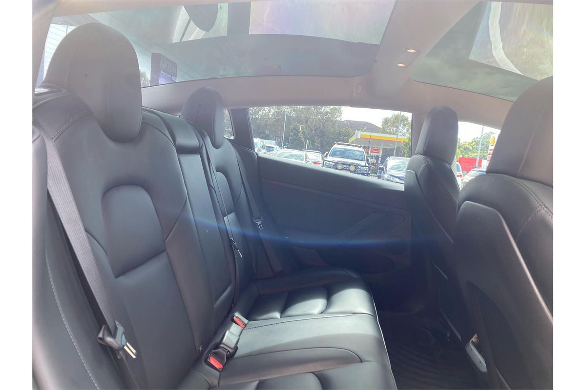 2022 Tesla Model 3 Rear-Wheel Drive