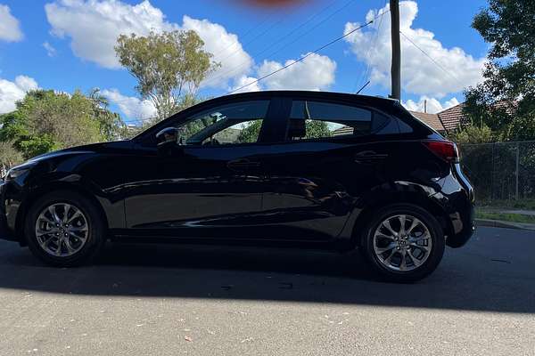 2024 Mazda 2 G15 Pure DJ Series