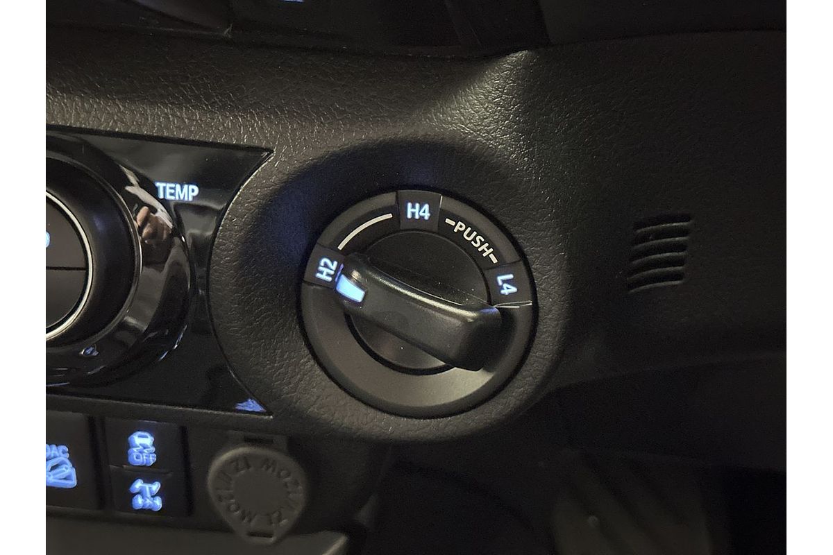 2024 Toyota Hilux Rogue 48V GUN126R 4X4