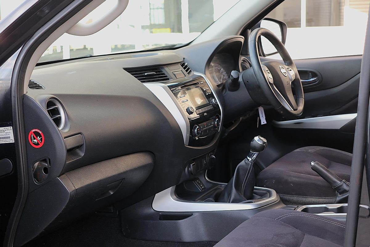 2016 Nissan Navara ST D23 4X4