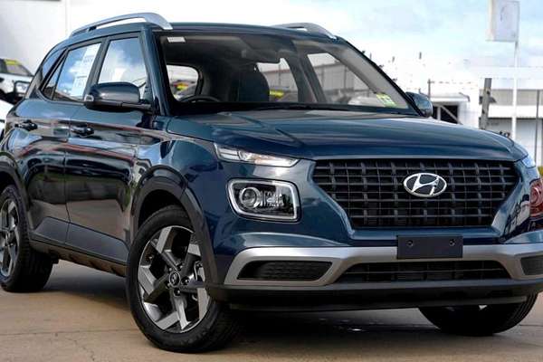 2025 Hyundai Venue Active QX.V5