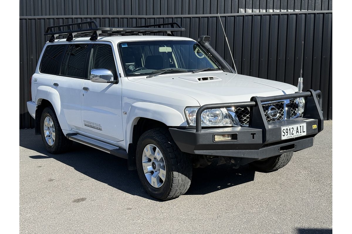 2010 Nissan Patrol ST GU 7