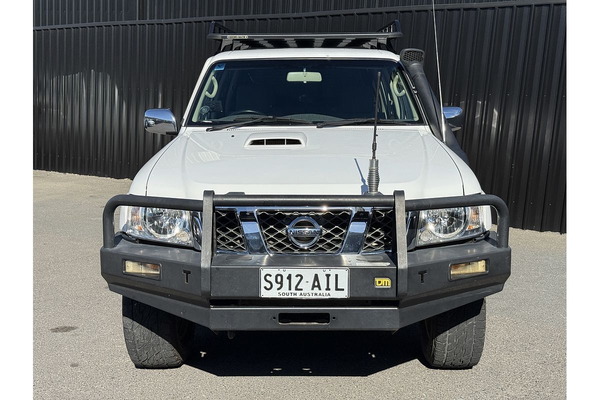 2010 Nissan Patrol ST GU 7