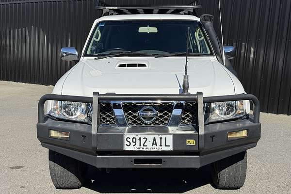 2010 Nissan Patrol ST GU 7