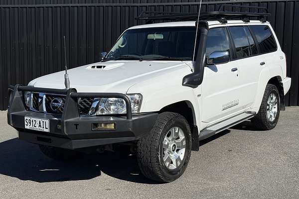 2010 Nissan Patrol ST GU 7
