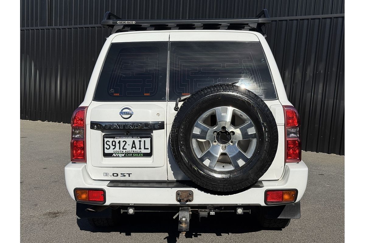 2010 Nissan Patrol ST GU 7